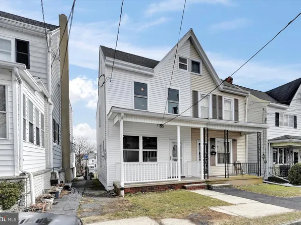 127 N 2nd St, Frackville, PA 17931