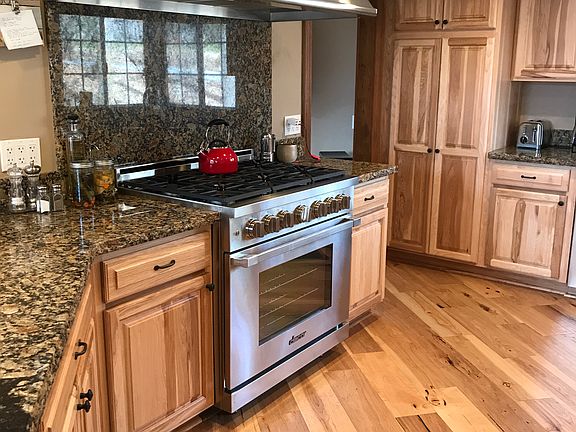4th image of 969 Tirol Ln