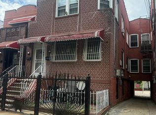 818 E 227th Street, Bronx, NY 10466
