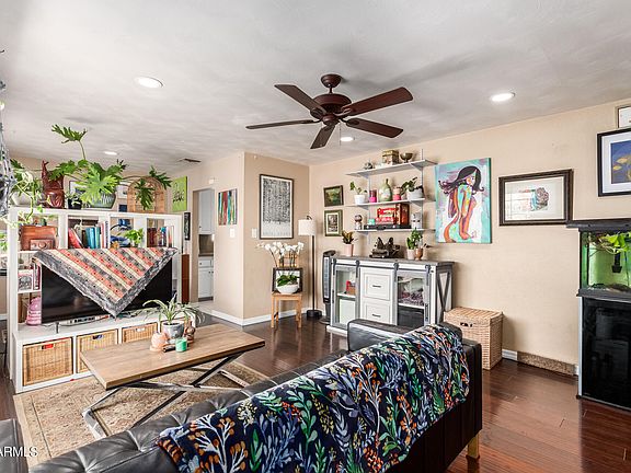 4th image of 1220 W HIGHLAND Avenue