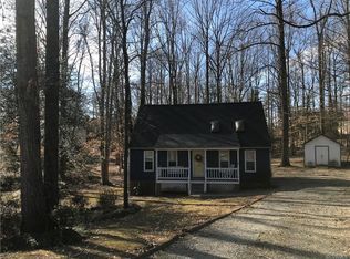 6902 Deer Run Ln, Midlothian, VA 23112