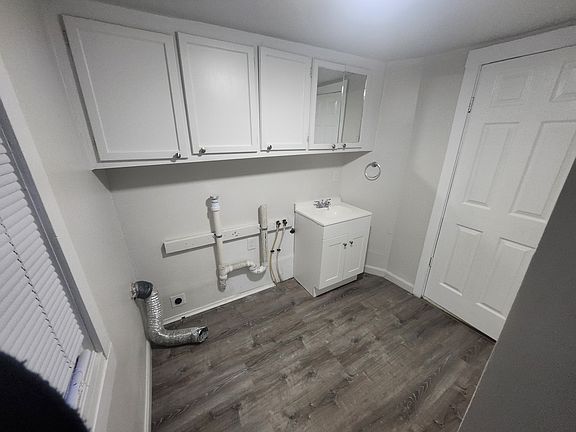 5th image of 31 W Hobart St