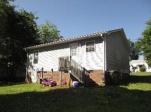 2nd image of 105 Booker Ave