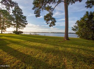 235 Myrtlewood Lane, Bayboro, NC 28515
