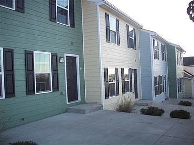 1st image of 128 Florence Ct
