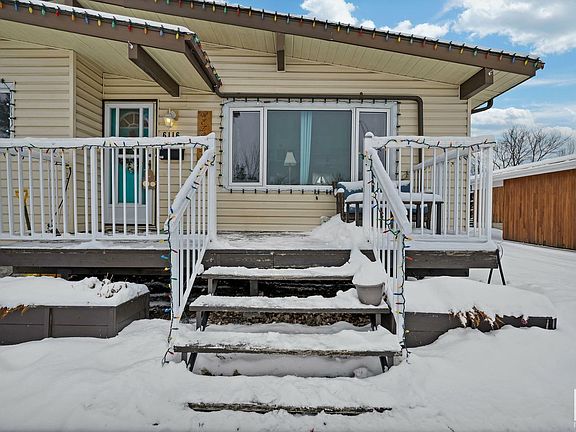3rd image of 6116 149th Ave NW
