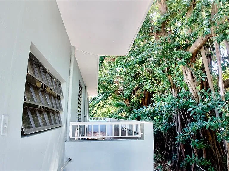 115 Sea Beach Dr — Photo 19