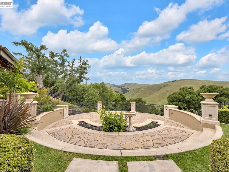 10872 Inspiration Cir — Photo 19