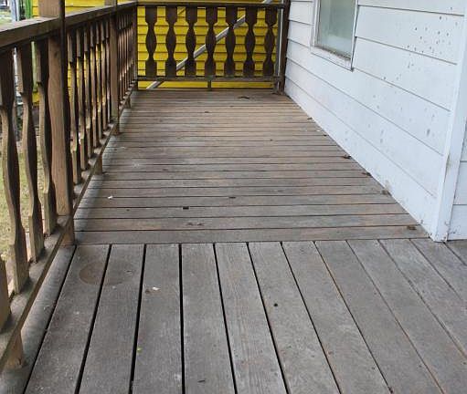 5th image of 828 S 18th St