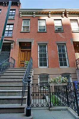 Sold by Corcoran | media 3