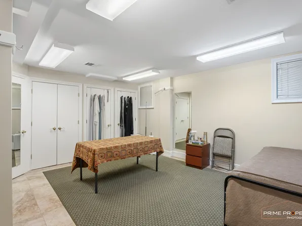 853 East 26th Street image 10 of 14