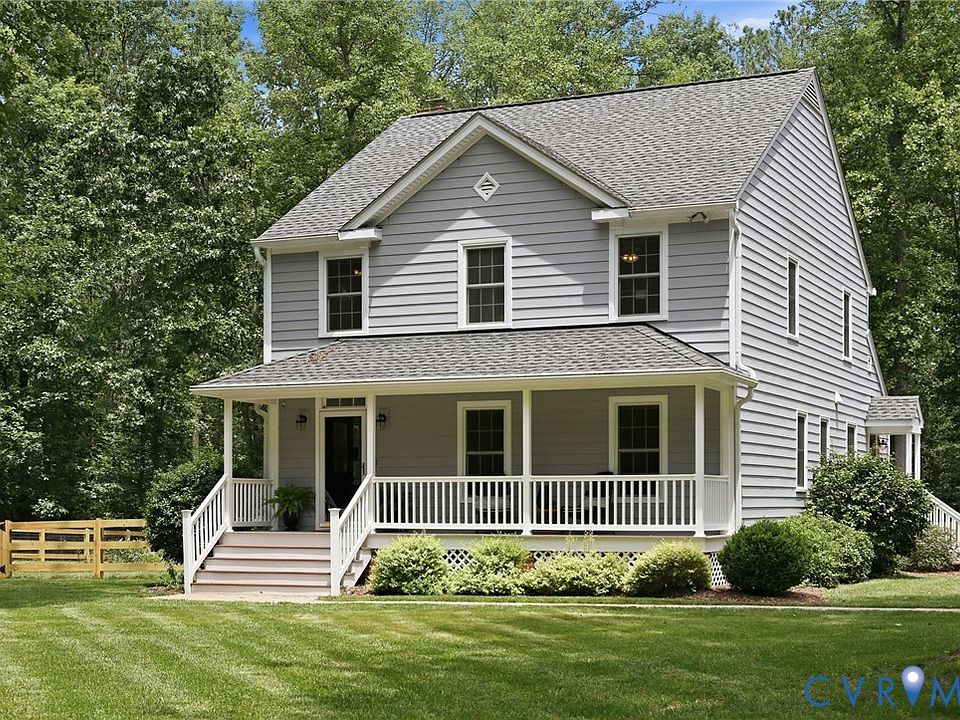 1st image of 15425 Pine Green Ln