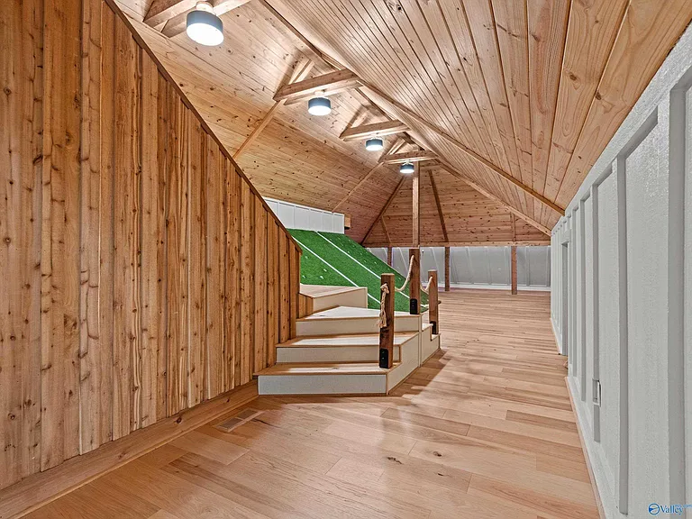 180 Greystone Pass — Photo 31