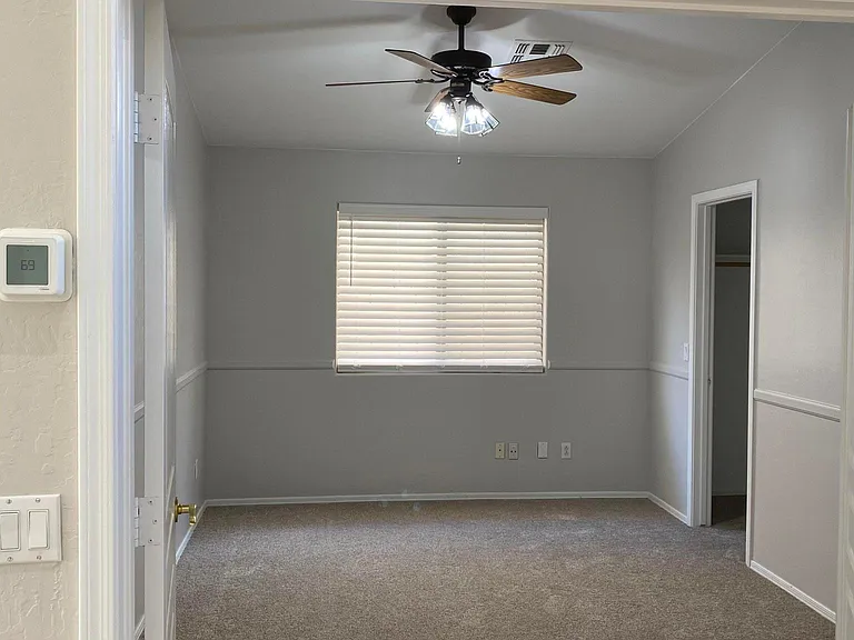 1st bedroom from hallway