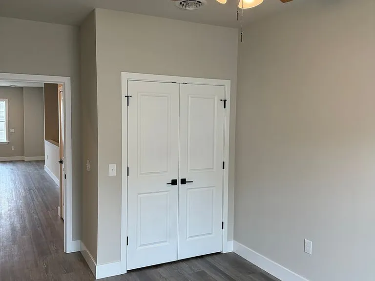 Salem Run Apartments Phase 2 — Photo 272
