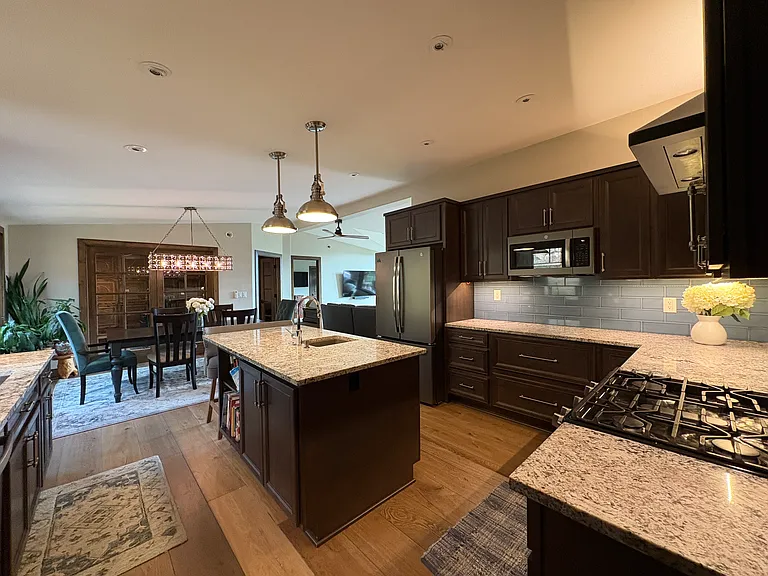 641 Pinon Dr — Photo 8