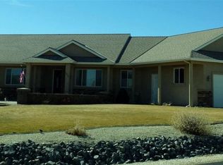 7472 Mackinly Ct, Carson City, NV 89701