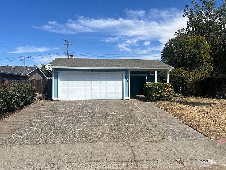 1st image of 3561 Lindenwood Way