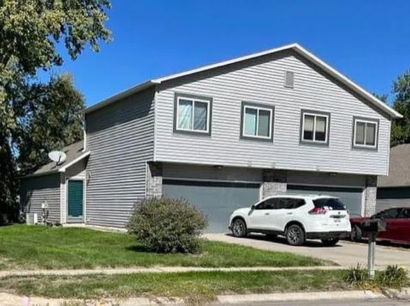 1532 W Dakota St