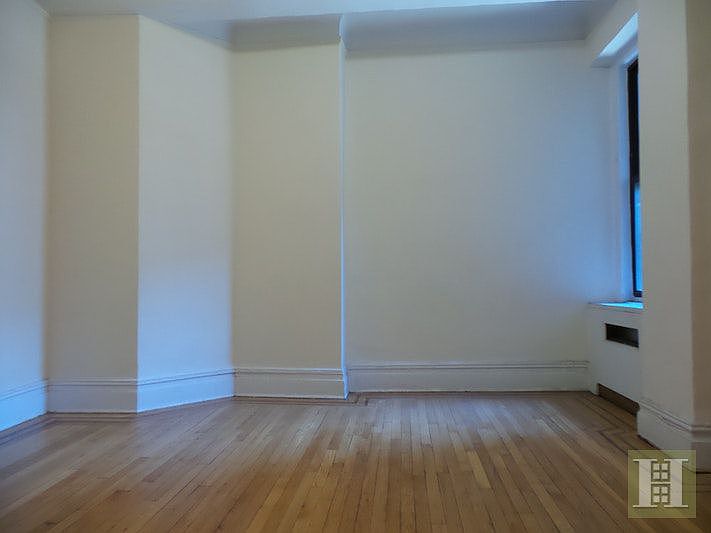 2nd image of 220 W 98th St APT 6M
