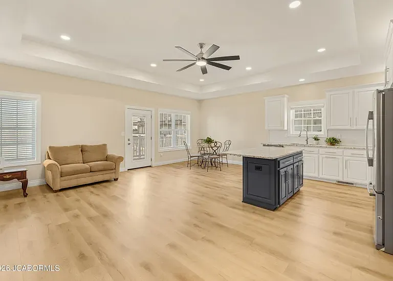 1828 Pinnacle Point — Photo 17
