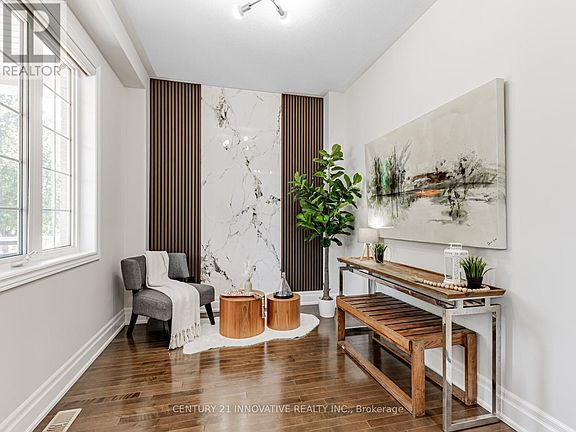 4th image of 7 Stonechurch Cres
