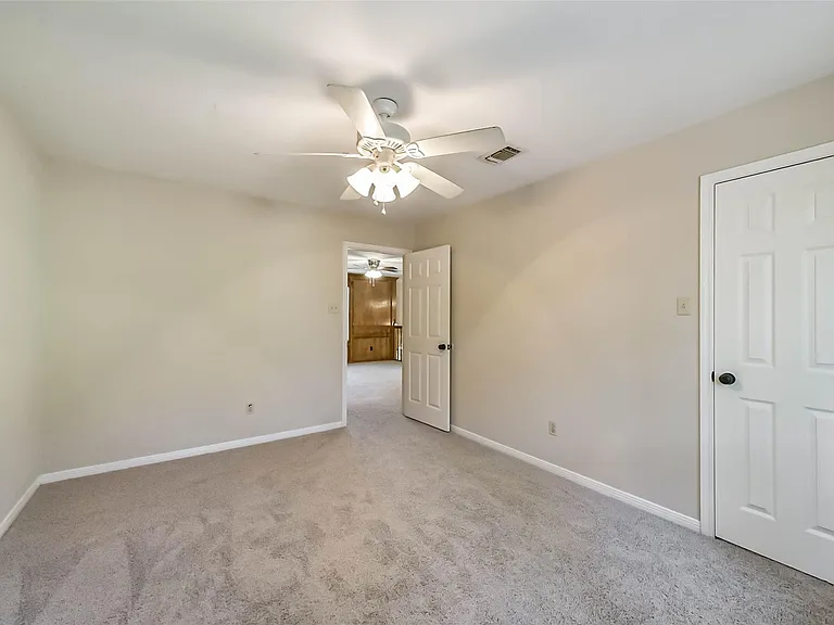 3910 Misty Gardens Ct — Photo 41