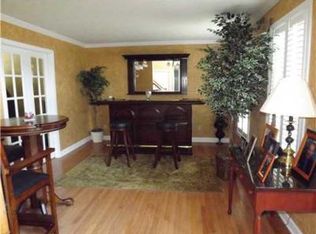 75 Hunting Hills Dr, Charleston, WV 25311