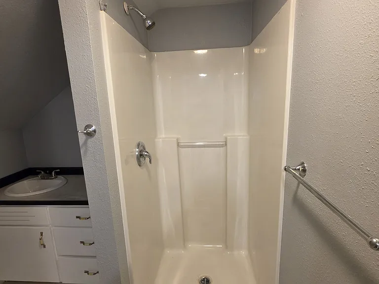 Upstairs bathroom