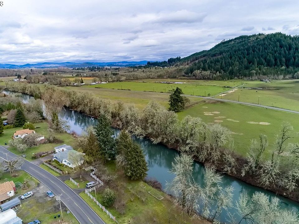 1st image of 82441 River Dr