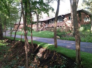 7764 Kinnikinnick Dr, Roscoe, IL