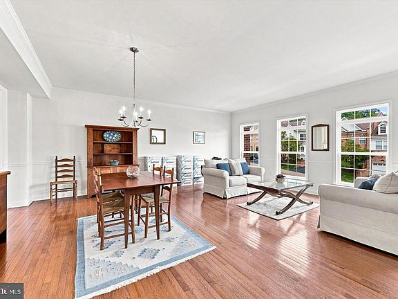 4th image of 3132 Fieldstone Ct Unit 68