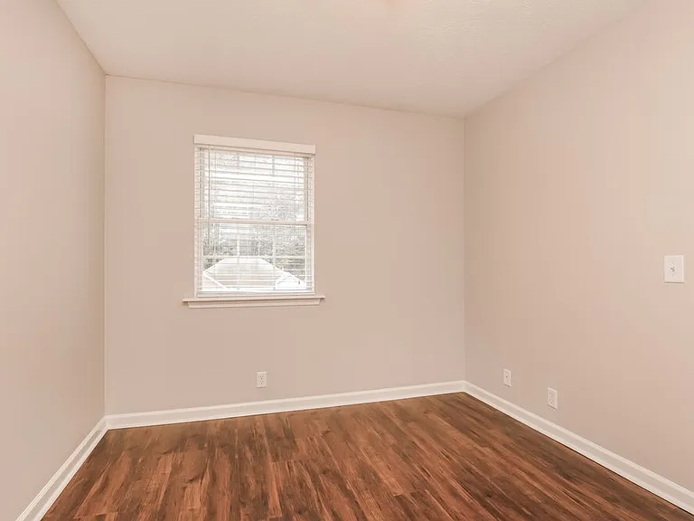 852 Dover Glen Dr — Photo 18