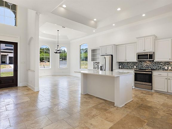 2nd image of 711 N Paleface Ranch Rd Unit 12