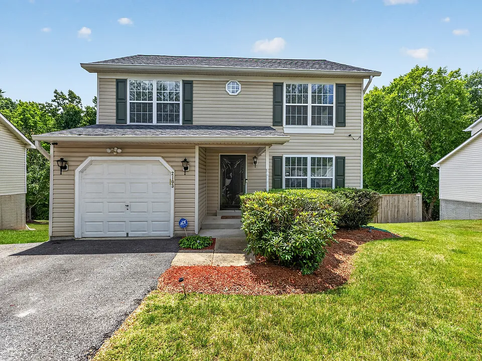 2103 Sayan Ct