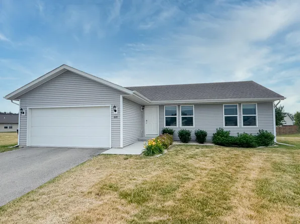 1045 Law Cir, Belvidere, IL 61008