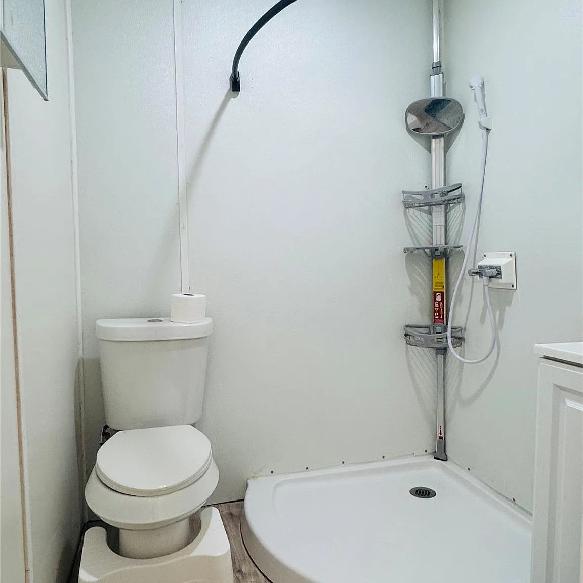 1 bed, 1.0 bath, 360 sqft, $1,200 — Photo 4