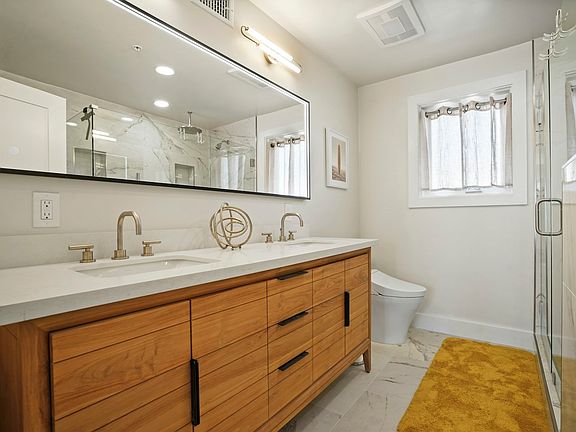 5th image of 1534 Amherst Ave APT 103