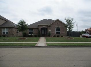 137 Parks Branch Rd, Red Oak, TX 75154