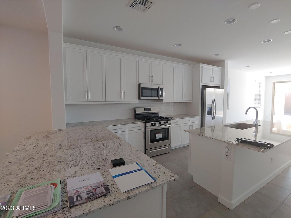 1st image of 9231 W Sells Dr