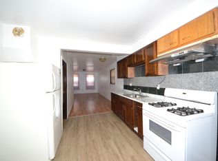 3030 S Poplar Ave #1F, Chicago, IL 60608