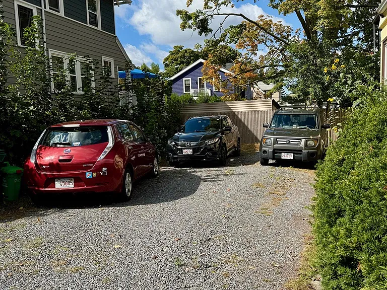 27 Hillsdale Rd #1 — Photo 11