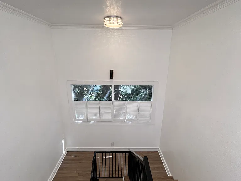 4307 Whitsett Ave #204 — Photo 63