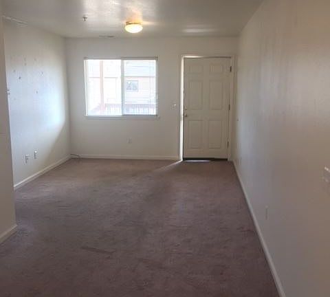 3rd image of 3014 W 7th St APT 8