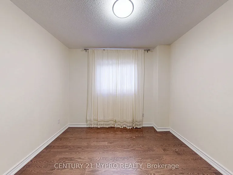 1 Brookwood Dr — Photo 31