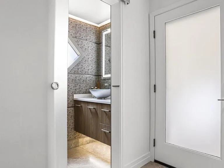 6544 N 7th Ave #8 — Photo 38