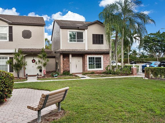 3rd image of 3945 NW 122nd Terrace #3945