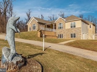 385 Windsor Rd, York, PA 17402