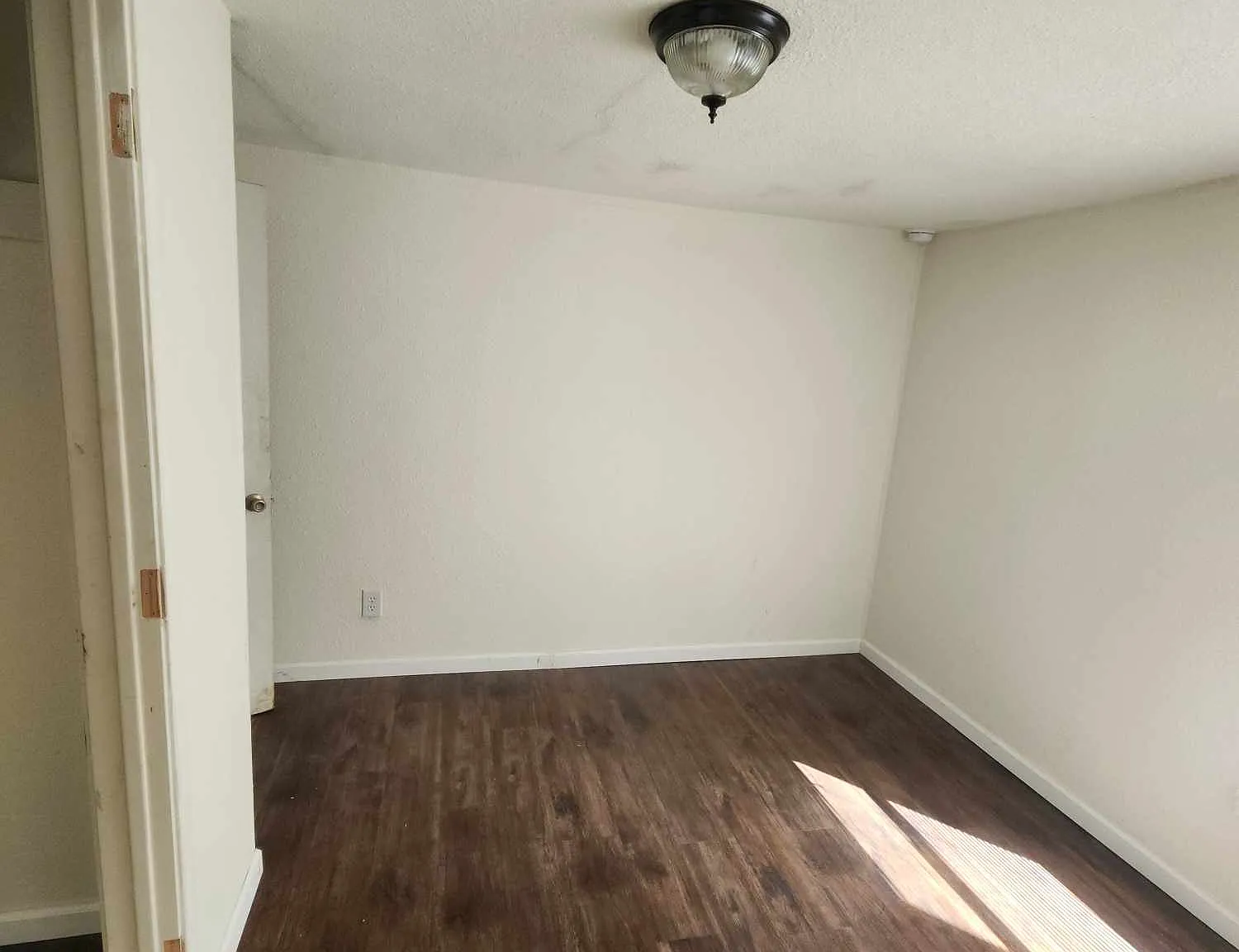 1 bed, 450 sqft, $650 — Photo 4