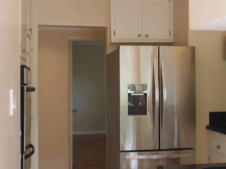 3615 Greenfield Ave #4 — Photo 19